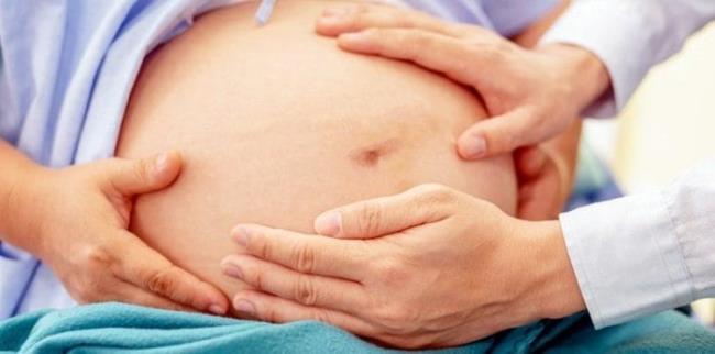 Is pink mucus discharge during pregnancy a sign of danger?