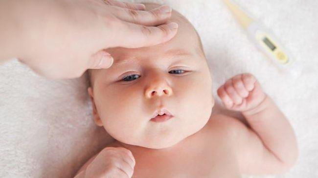 How to let the chives leaves the baby teething without fever and pain