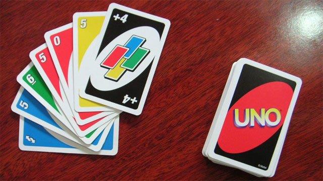 Instructions to play Uno cards