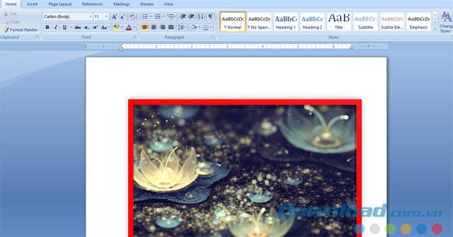 How to create frames and effects for images in Word