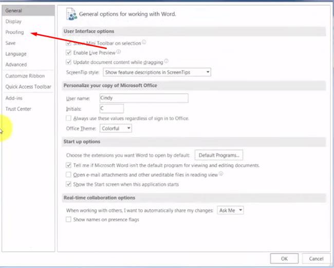 Instructions for deleting horizontal lines in Word