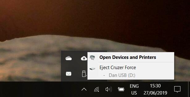 Comment utiliser un lecteur flash sur Windows 10?