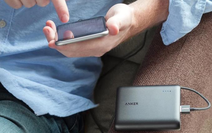 What is PowerIQ and VoltageBoost technology on Anker power bank?
