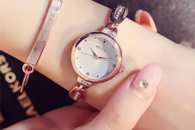 كيفية اختيار ساعة اليد المناسبة للمرأة