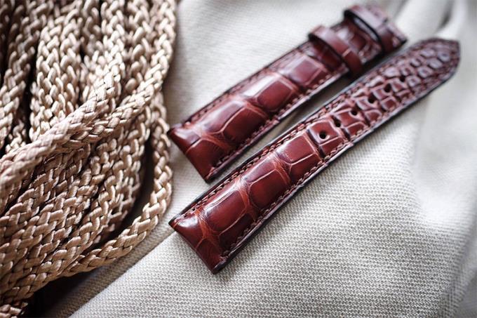 8 façons d'identifier facilement les faux bracelets de montre en cuir véritable