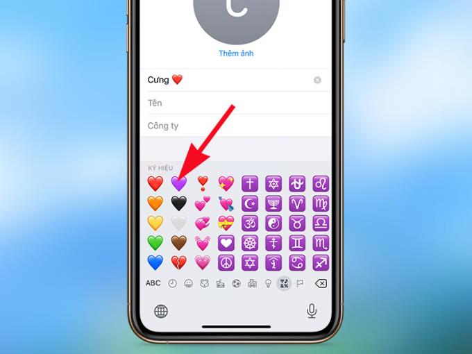 How to save contact names with emoticons on Android, iPhone