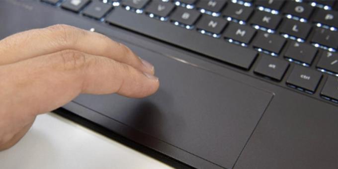 Belajar mengenai teknologi Multi TouchPad pada komputer riba?
