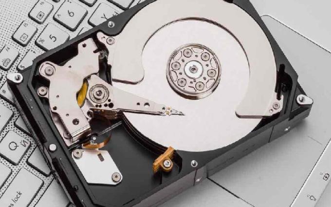 Bilgisayar sabit diski nedir?  HDD türleri