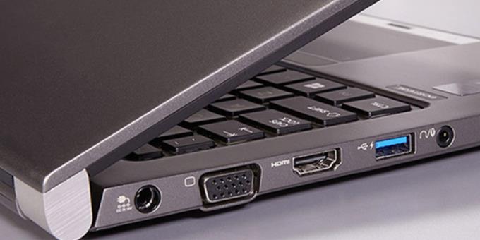 Was ist der VGA-Anschluss am Laptop?
