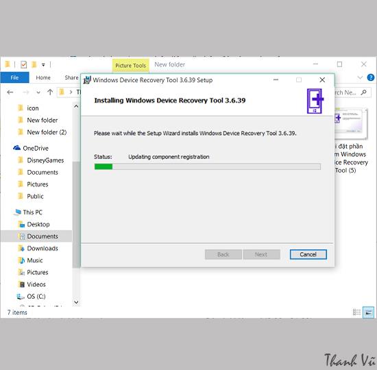 Instrucțiuni pentru instalarea software-ului Windows Device Recovery Tool pe laptop
