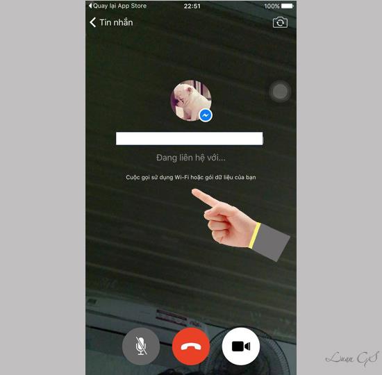 Video calling from Facebook Messenger on iOS platform