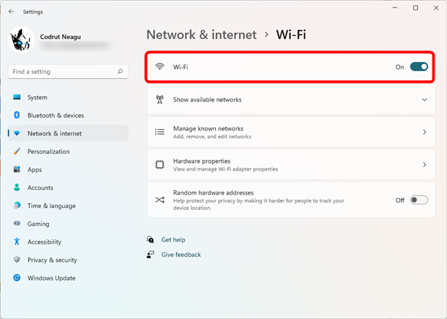 How do I enable or disable the Wi-Fi on Windows 11?