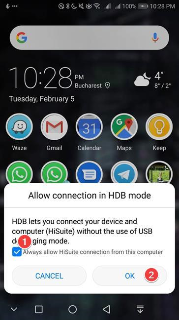 How do I connect my Huawei smartphone to my computer with Windows?