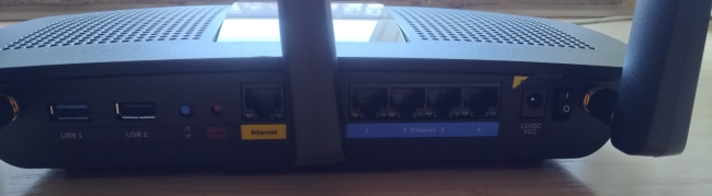 Reviewing Linksys EA7500 v2 AC1900: Excellent hardware, so and so firmware!