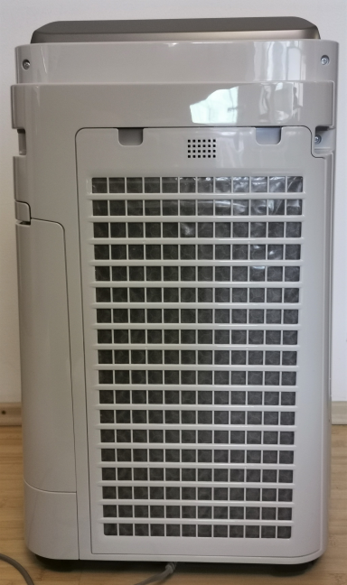 Sharp UA-HD60E-L review: Air purifier with humidifying