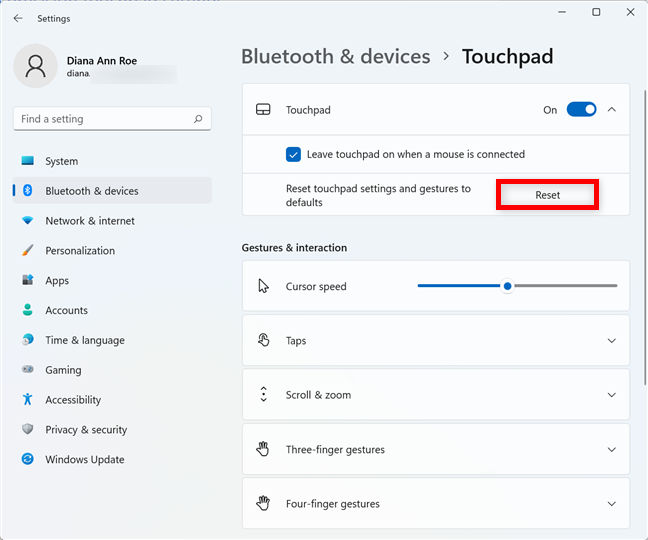 How to change the touchpad settings in Windows 11