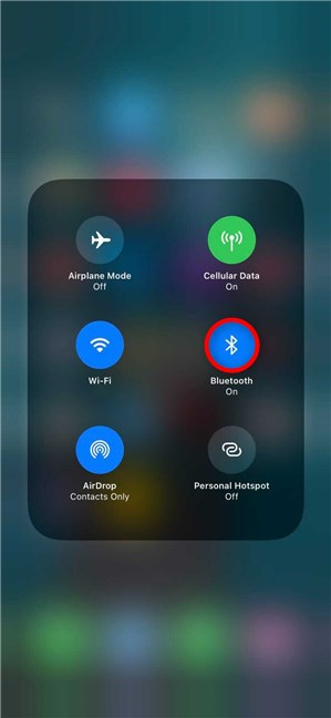 3 ways to turn on or off the iPhones Bluetooth