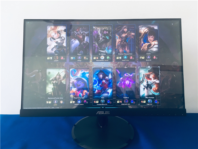 Review ASUS VT229H: A monitor with touch and a frameless design