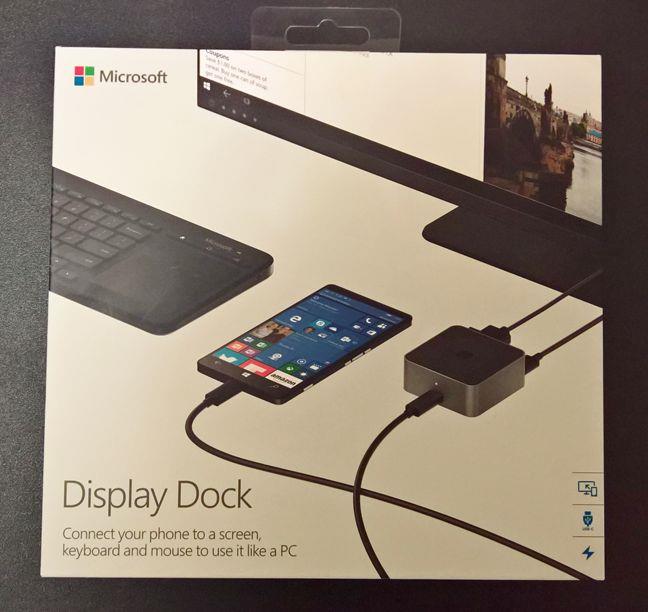 Microsoft Display Dock Review - The device that transforms your smartphone into a PC