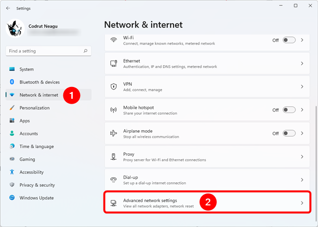 How do I enable or disable the Wi-Fi on Windows 11?