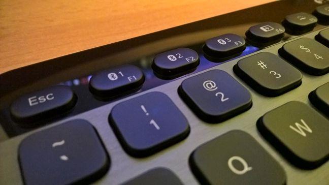 Reviewing the Logitech Bluetooth Illuminated Keyboard K810