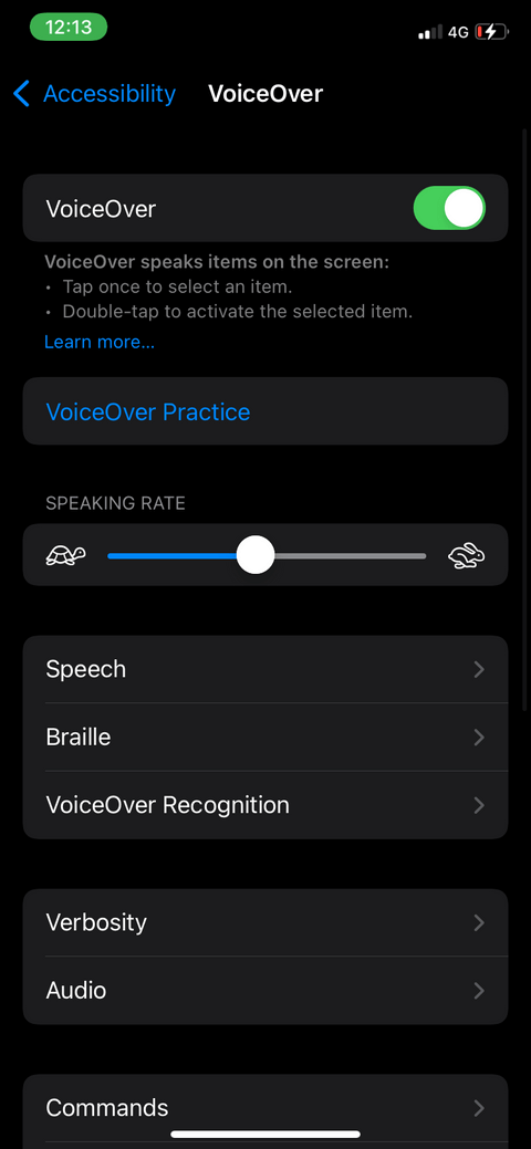 كيفية إتقان ميزة VoiceOver على iPhone