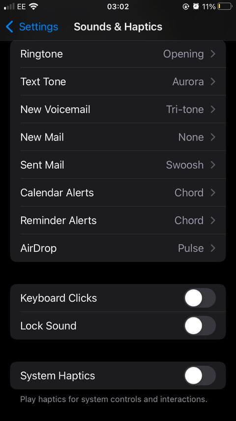 كيفية إيقاف أصوات النظام المزعجة على iPhone وiPad