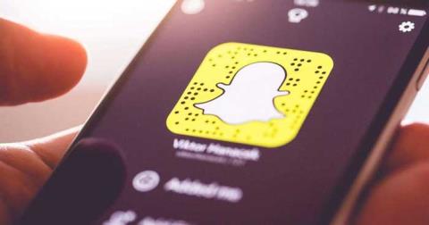 Cara membuat penapis Snapchat dalam 3 langkah mudah
