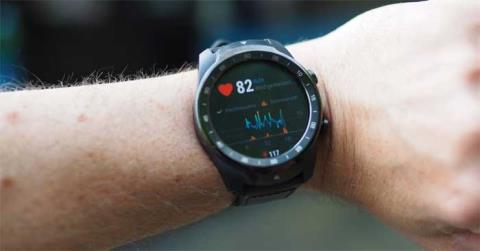 Comment utiliser la fonction durgence sur Samsung Galaxy Watch et autres montres intelligentes
