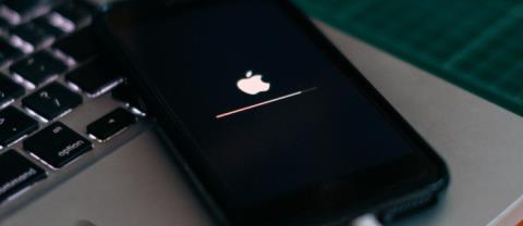 IPhone bloqué sur un écran blanc - Comment réparer