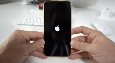Como parar a tela desligando em um iPhone