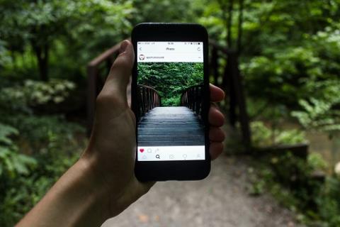 Comment afficher des photos originales en taille réelle et des photos de profil sur Instagram