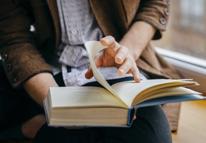 13 maneiras de parar de ser sem graça e se tornar mais interessante