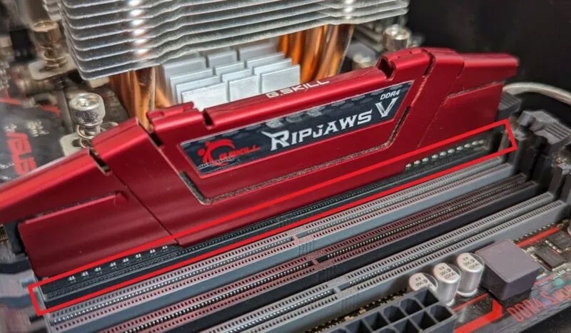 Instructions on how to upgrade RAM on PC and laptop