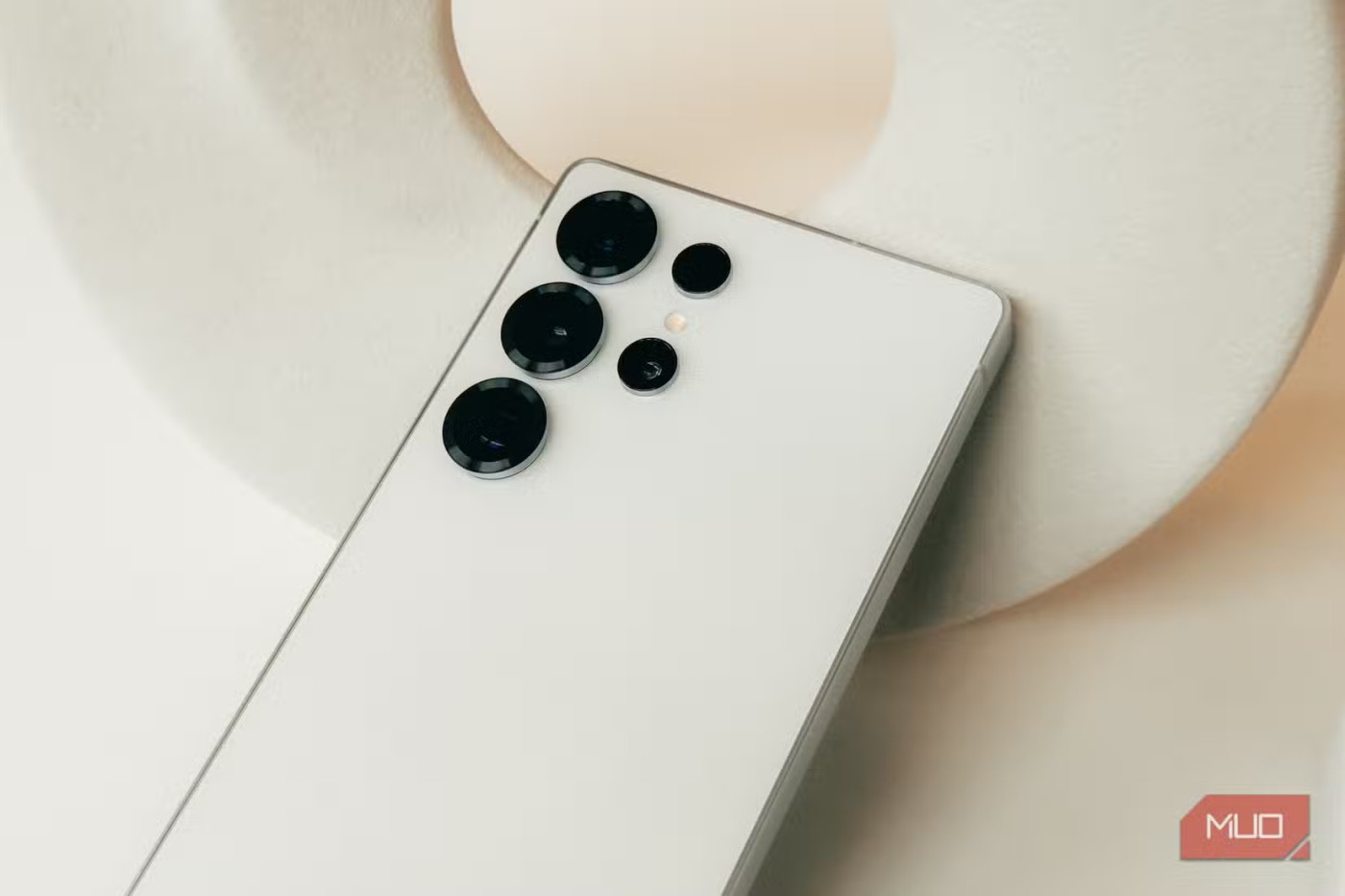 قد تكون سلسلة هواتف Samsung Galaxy S25 هي أفضل الهواتف في عام 2025
