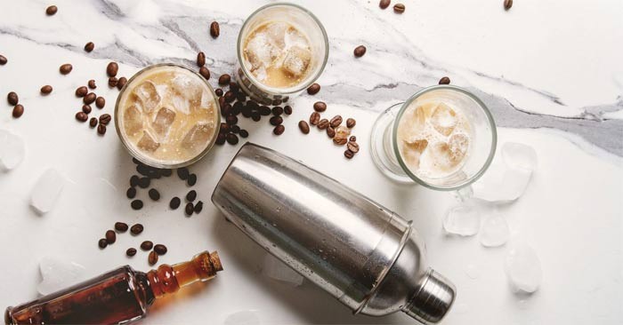 Coleção de receitas de coquetéis de café deliciosos, fáceis de fazer e de qualidade para todos Coleção de receitas de coquetéis de café deliciosos, fáceis de fazer e de qualidade para todos