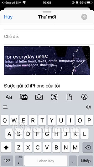 Instructions pour envoyer des e-mails avec des pièces jointes sur iPhone