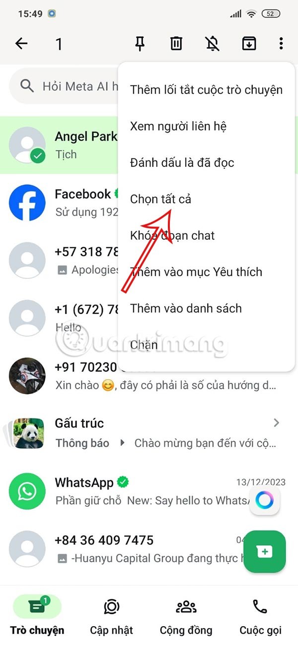 Как отметить все сообщения WhatsApp как прочитанные