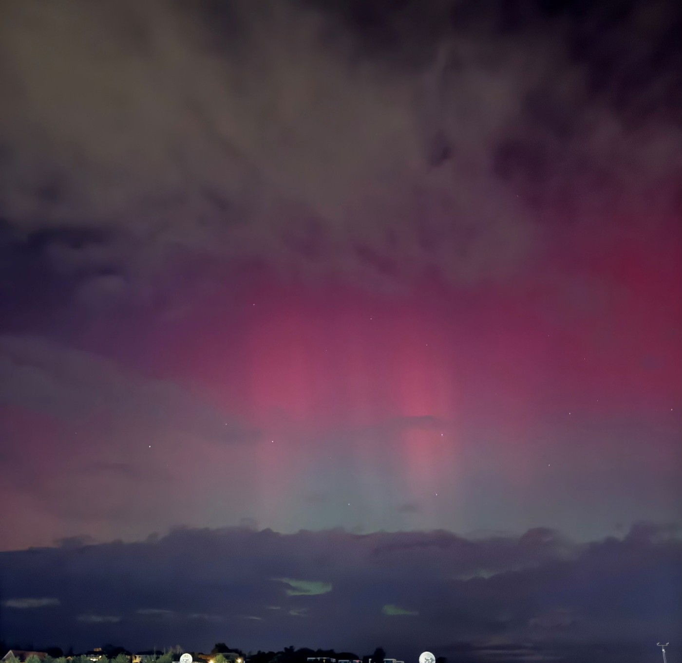 Las tormentas solares están creando impresionantes auroras en todo el mundo