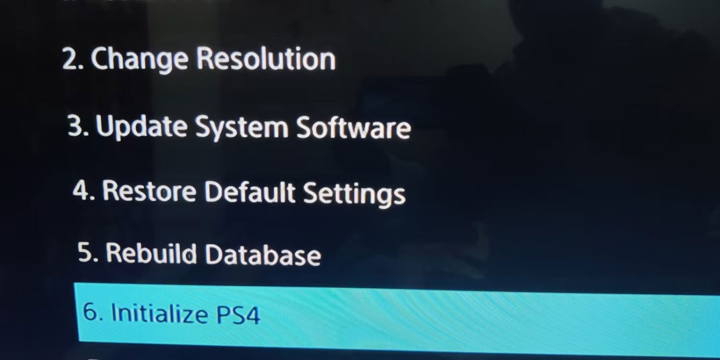 如何重置 PS4 遊戲控制器