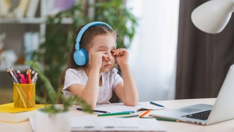 Signs of abnormal eyes in preschool children