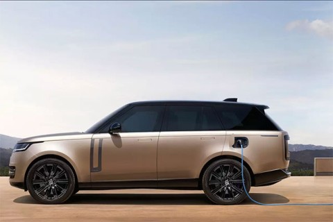 Range Rover membawa SUV elektrik akan datang ke Timur Tengah untuk ujian kecergasan