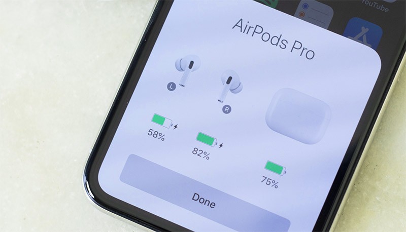 Formas de arreglar los AirPods que solo se escuchan en un oído