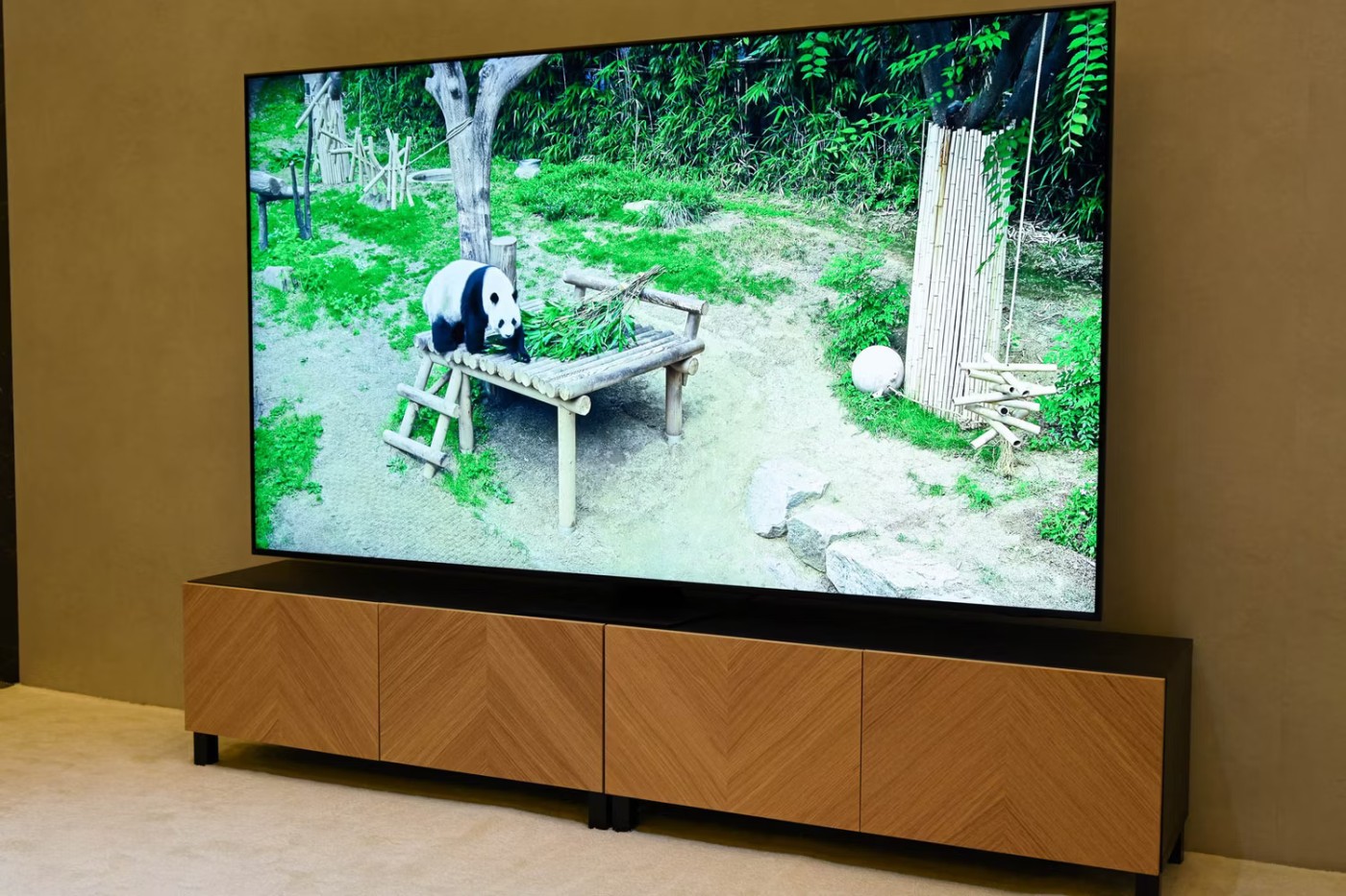 Quais TVs inteligentes são compatíveis com o Apple AirPlay?