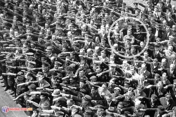 28 صورة تاريخية نادرة والقصص المذهلة وراءها