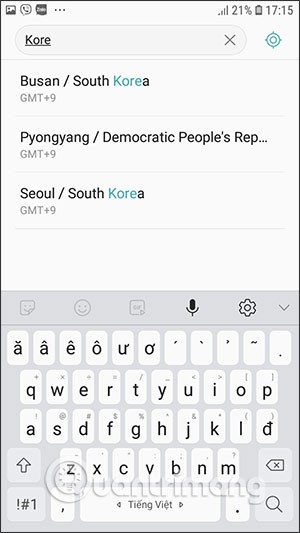 So zeigen Sie 2 Zeitzonen auf Samsung-Telefonen an