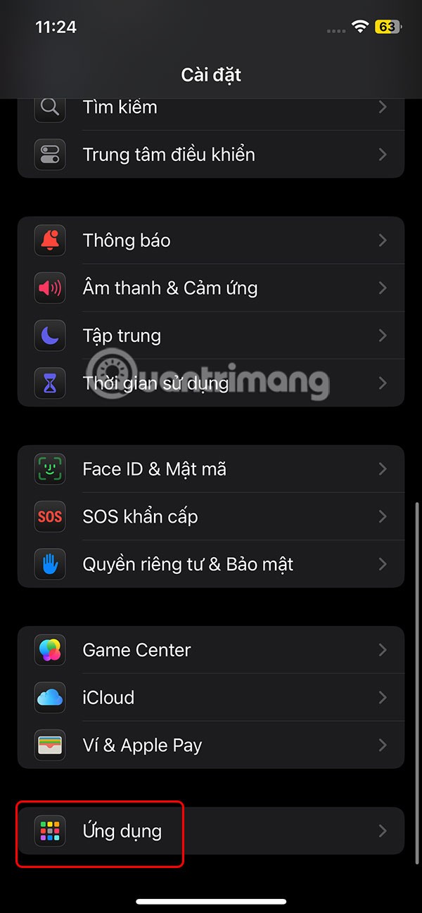 كيفية ضبط إعدادات موقع Safari على iPhone