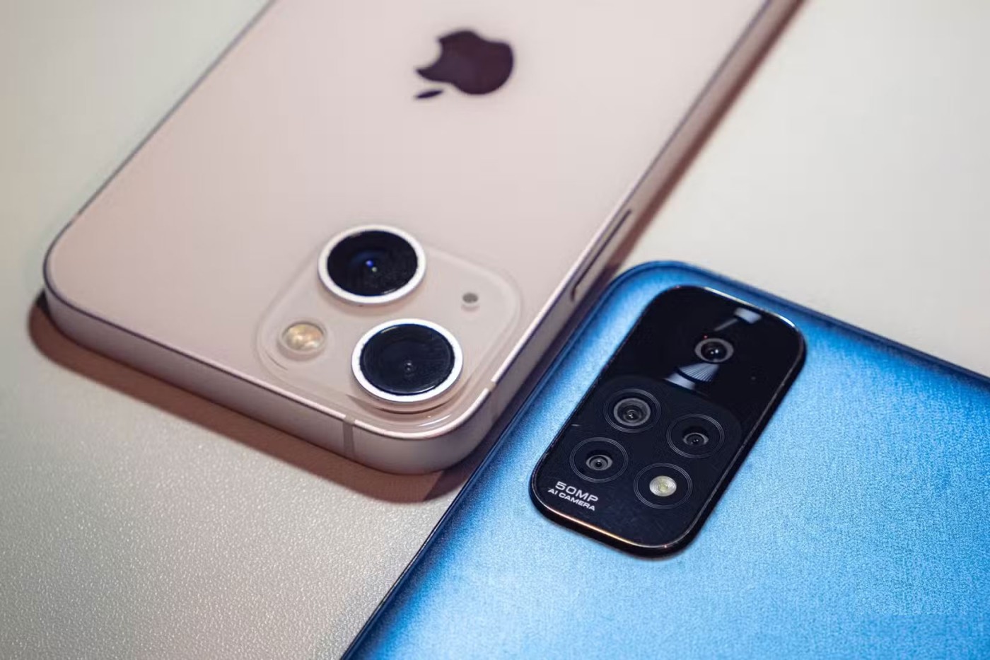 Warum sollten Sie kein Flaggschiff-Telefon kaufen?