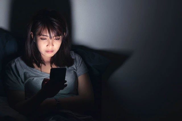 10 soorten ziekten die door technologie worden veroorzaakt en alleen bij moderne mensen voorkomen