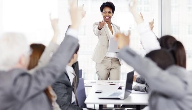 13 maneiras de parar de ser sem graça e se tornar mais interessante